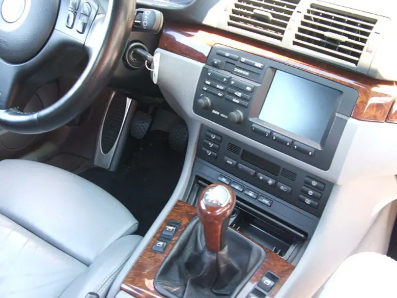 Console centrale et levier de la M3 E46